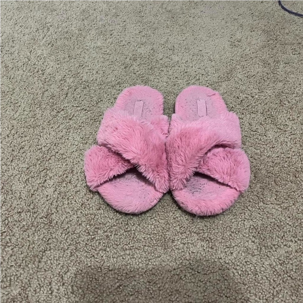 Cozy Pink Women's Victoria Secret Slippers